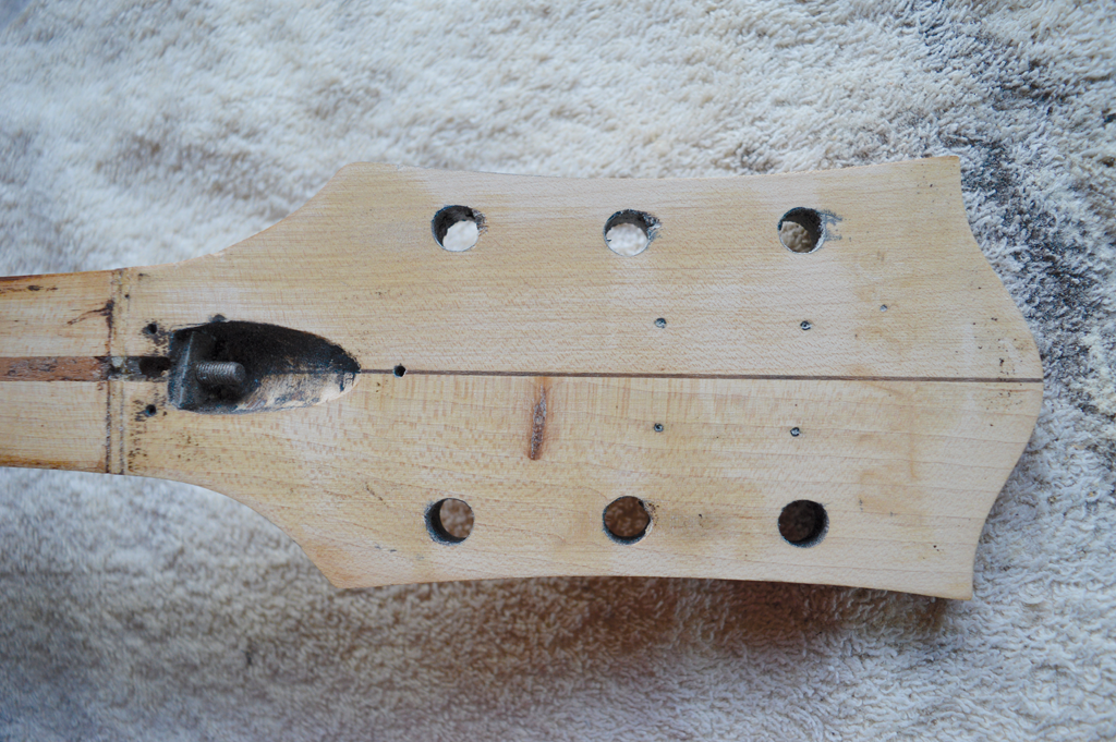 Pic 2 - Cleaned headstock