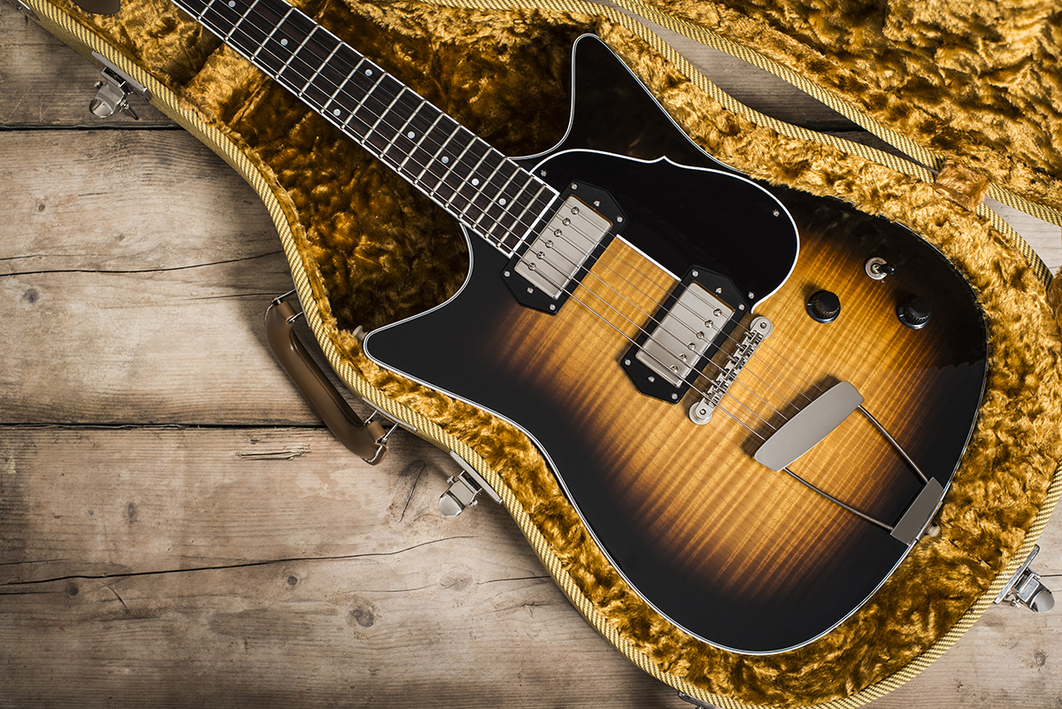 Frank Brothers Signature Model  Review Guitar  com All 