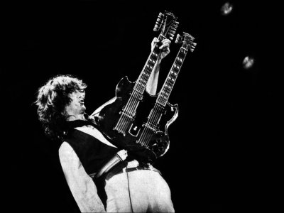 The oral history of the Gibson SG