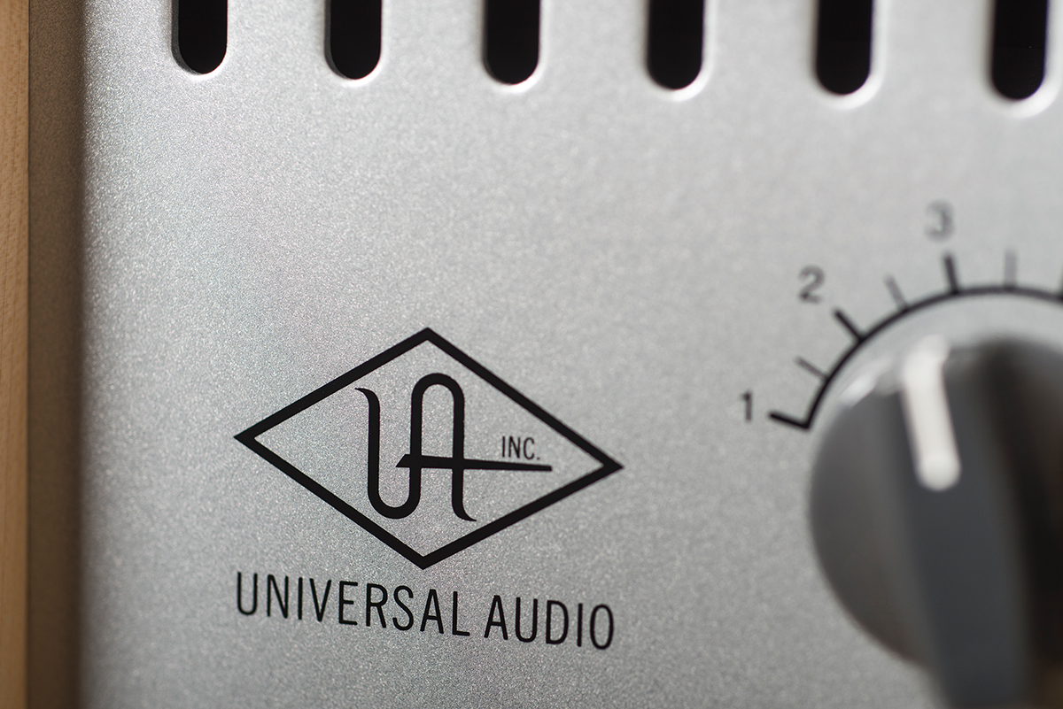 Universal Audio OX Amp Top Box Review - The Guitar Magazine