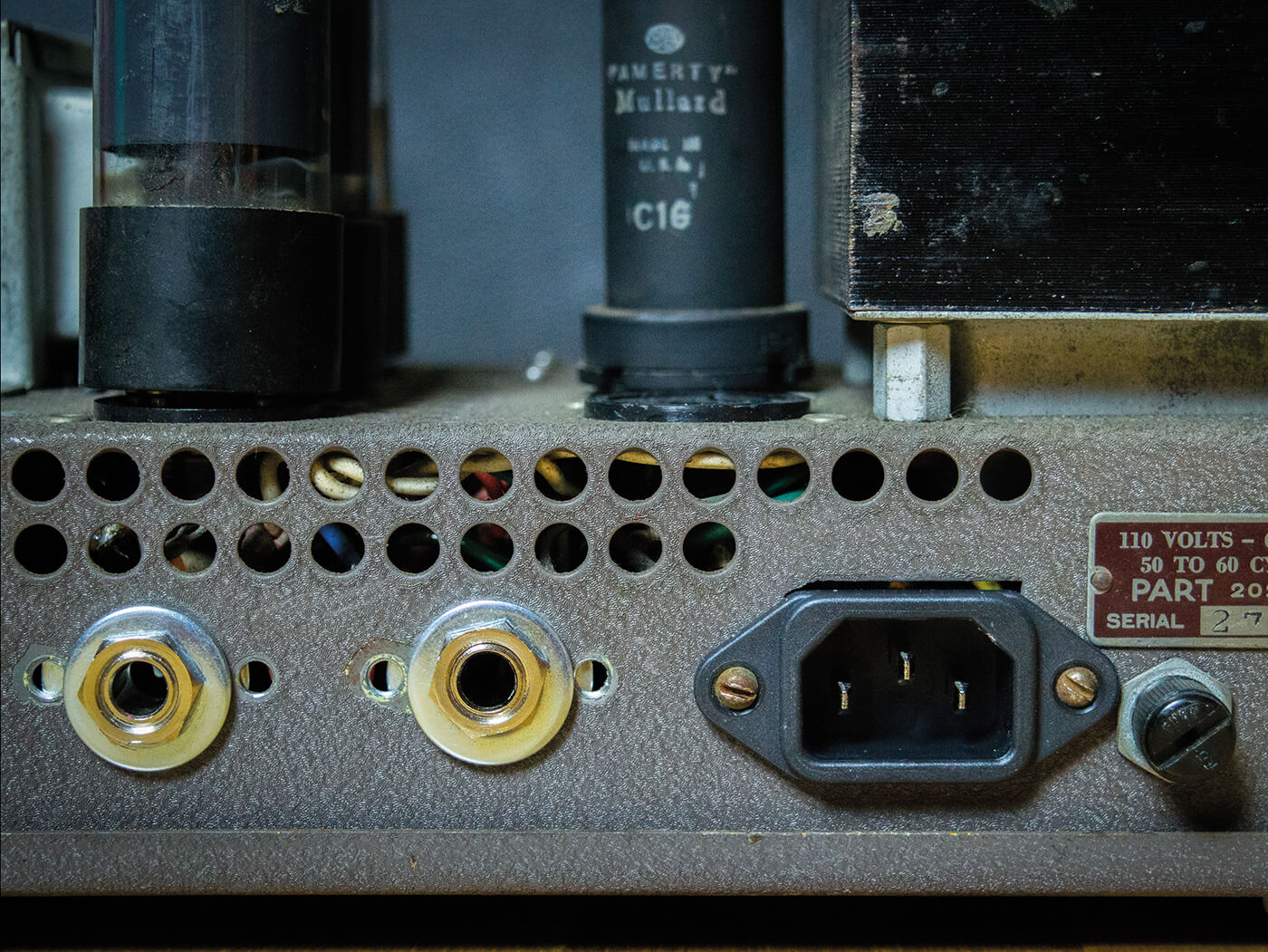 DIY Bell & Howell Filmosound Amp speaker Socket
