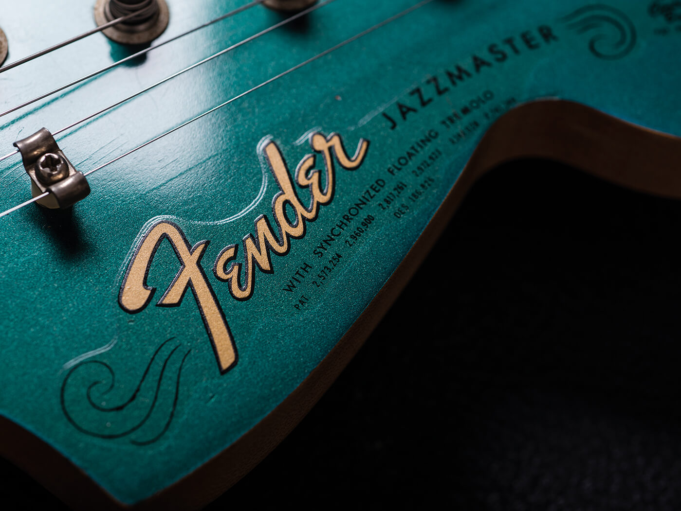 Fender Classic Player Jazzmaster/Jaguar Tailpiece Assembly No Arm