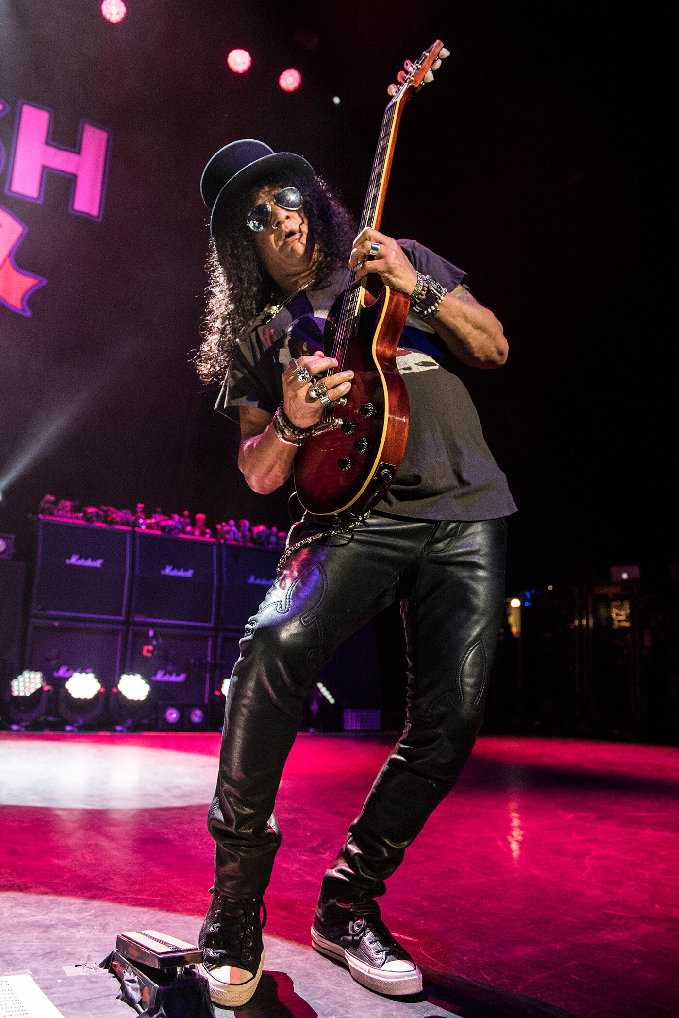 Interview Slash Apollo live playing upright with wah