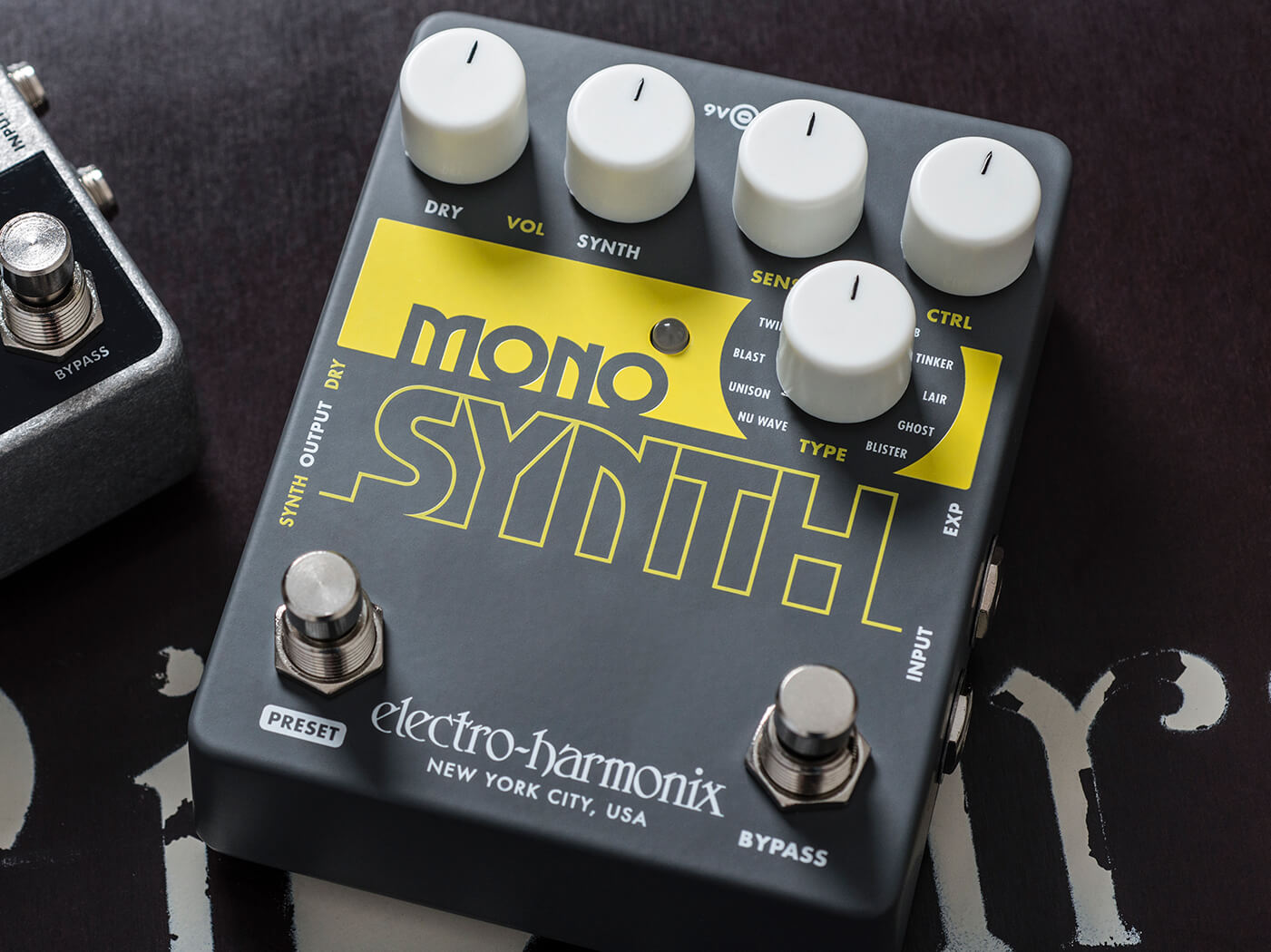 electro-harmonix mono synth