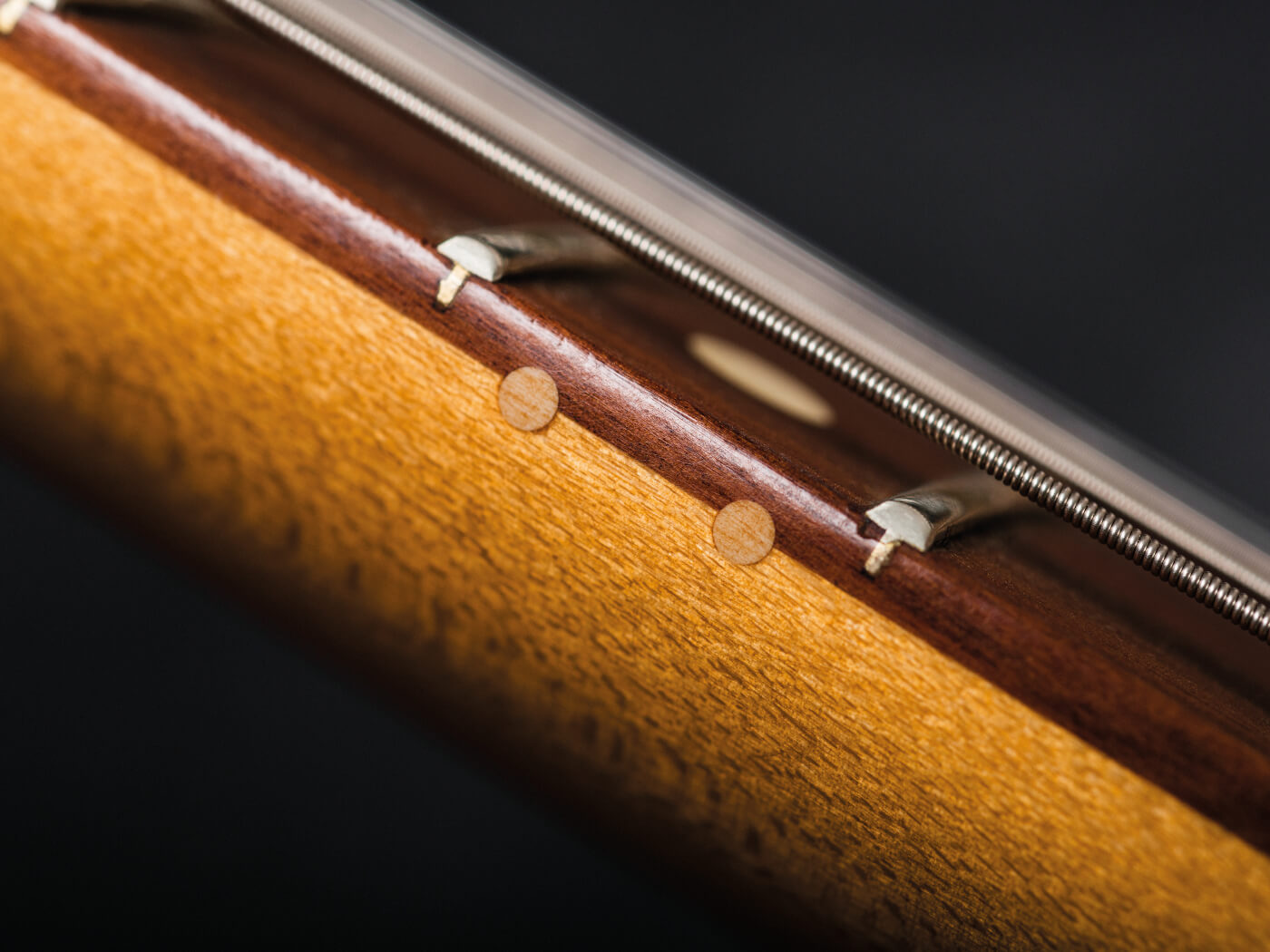 Fender Vintera 60s Jazzmaster c-shaped maple neck and pau ferro fingerboard