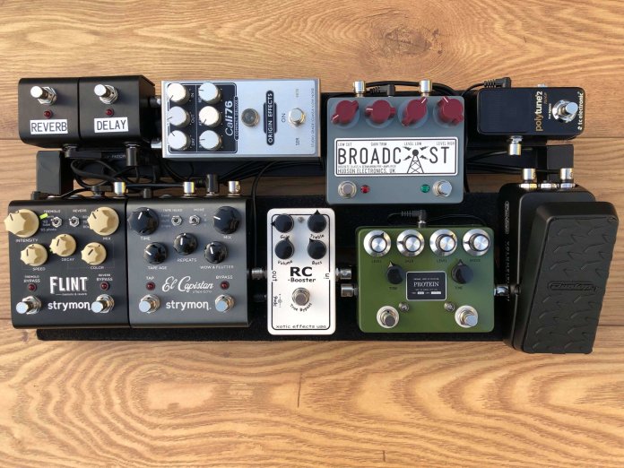 Coombs Pedalboard