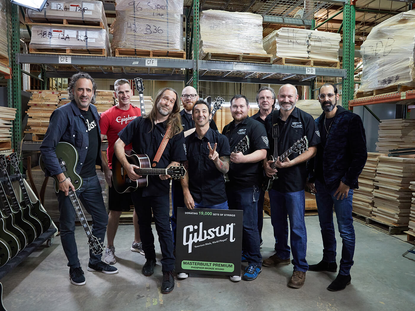 Gibson partners with Guitars For Vets to support U.S. military veterans.