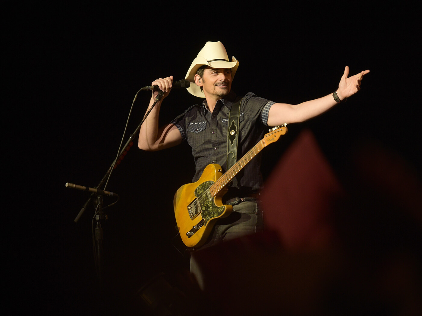 Brad Paisley teams up with Seymour Duncan for his La Brea pickups