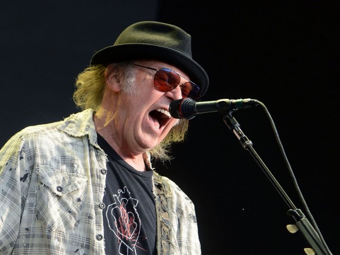 Neil Young announces athome streaming concert series ‘Fireside Sessions’