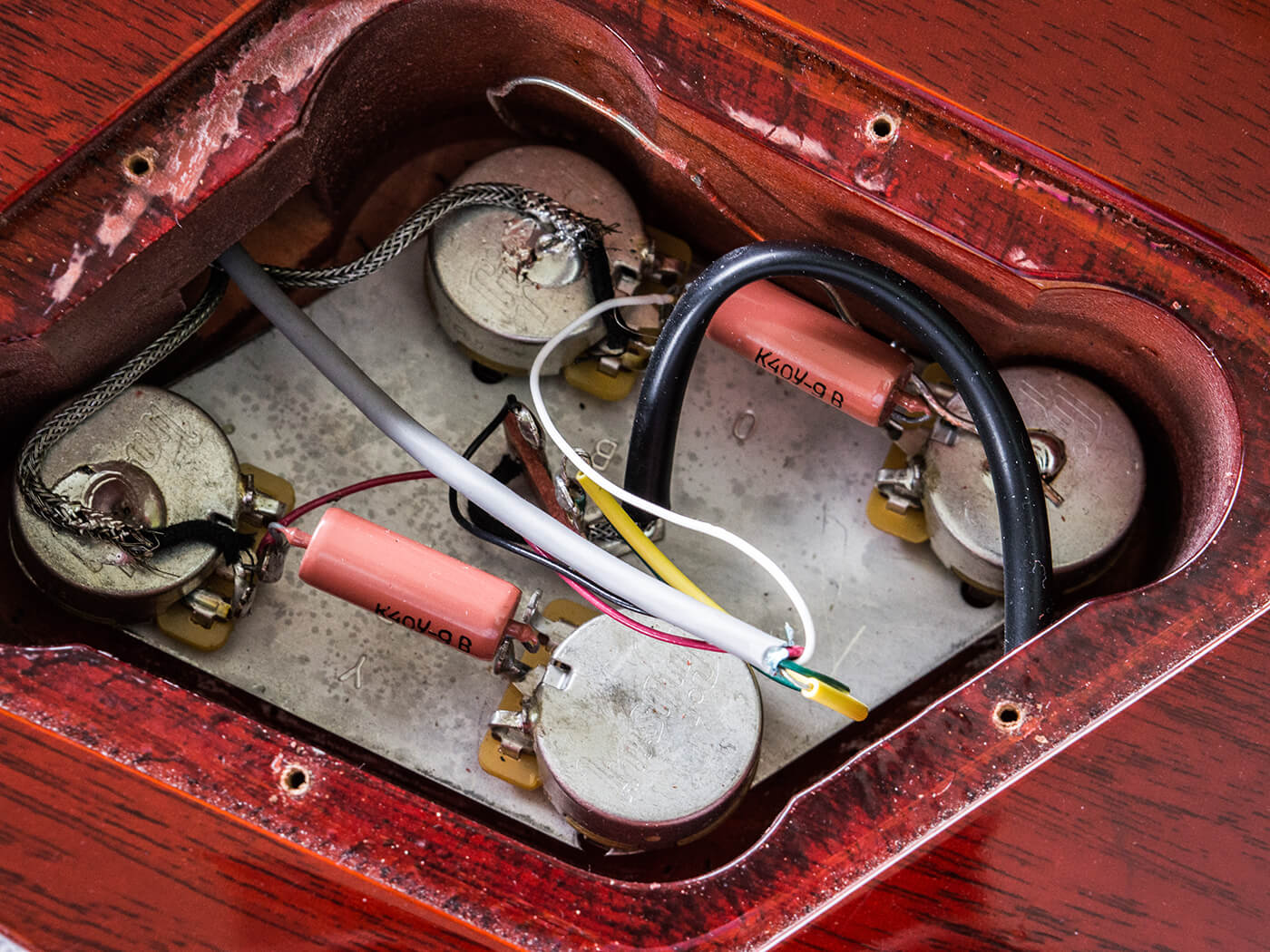 toilet Colonel Are depressed DIY Workshop: How to rewire a Les Paul