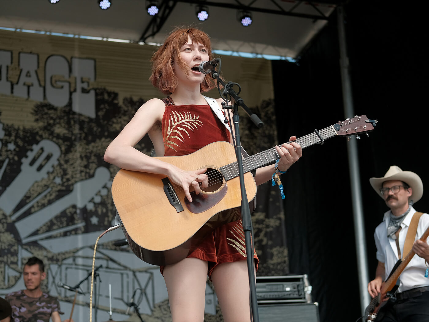 Molly Tuttle Onstage