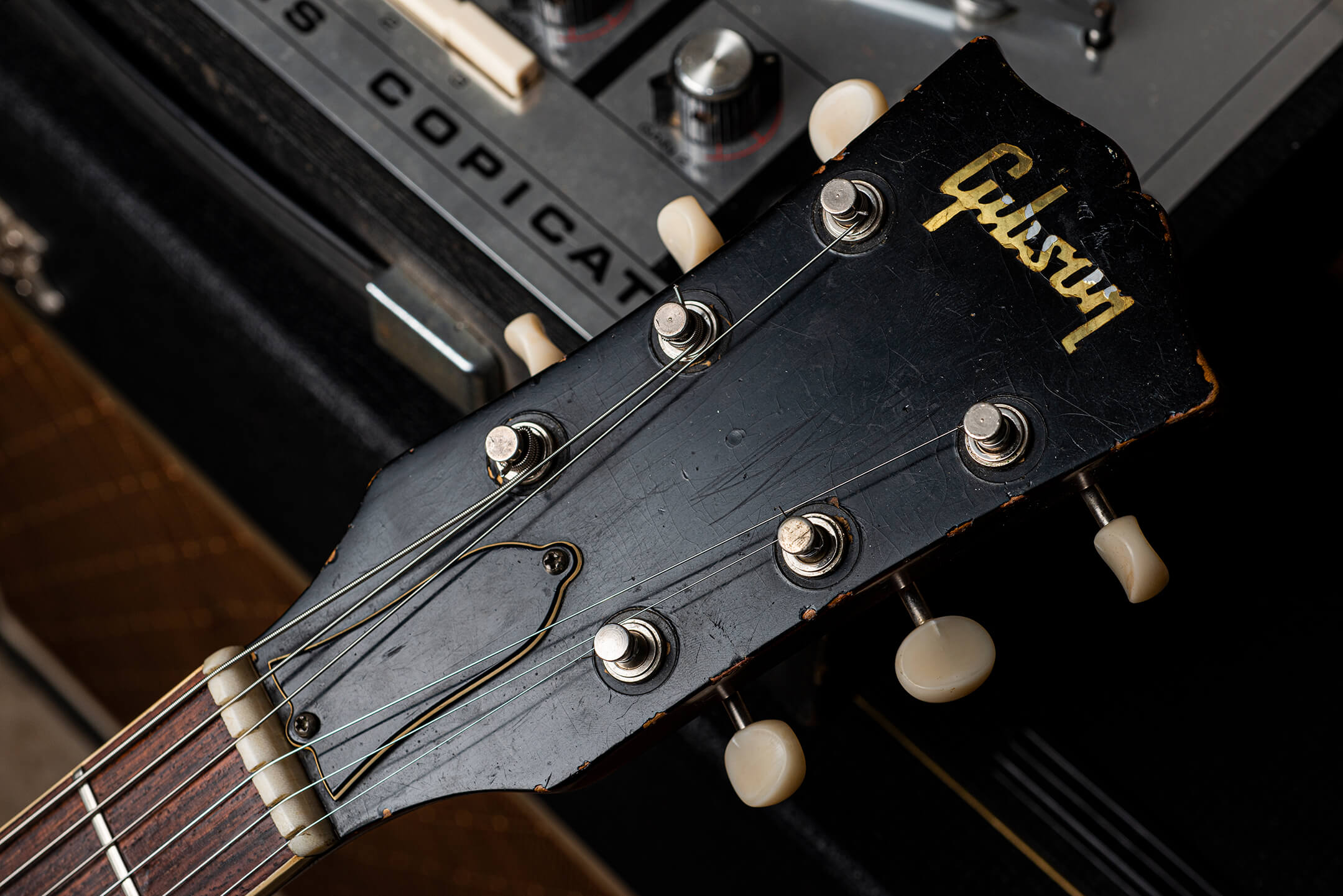 Vintage Bench Test: Gibson 1969 Es-330 'Long Neck' Headstock