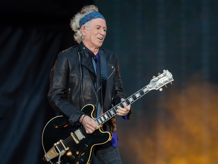 Keith Richards onstage