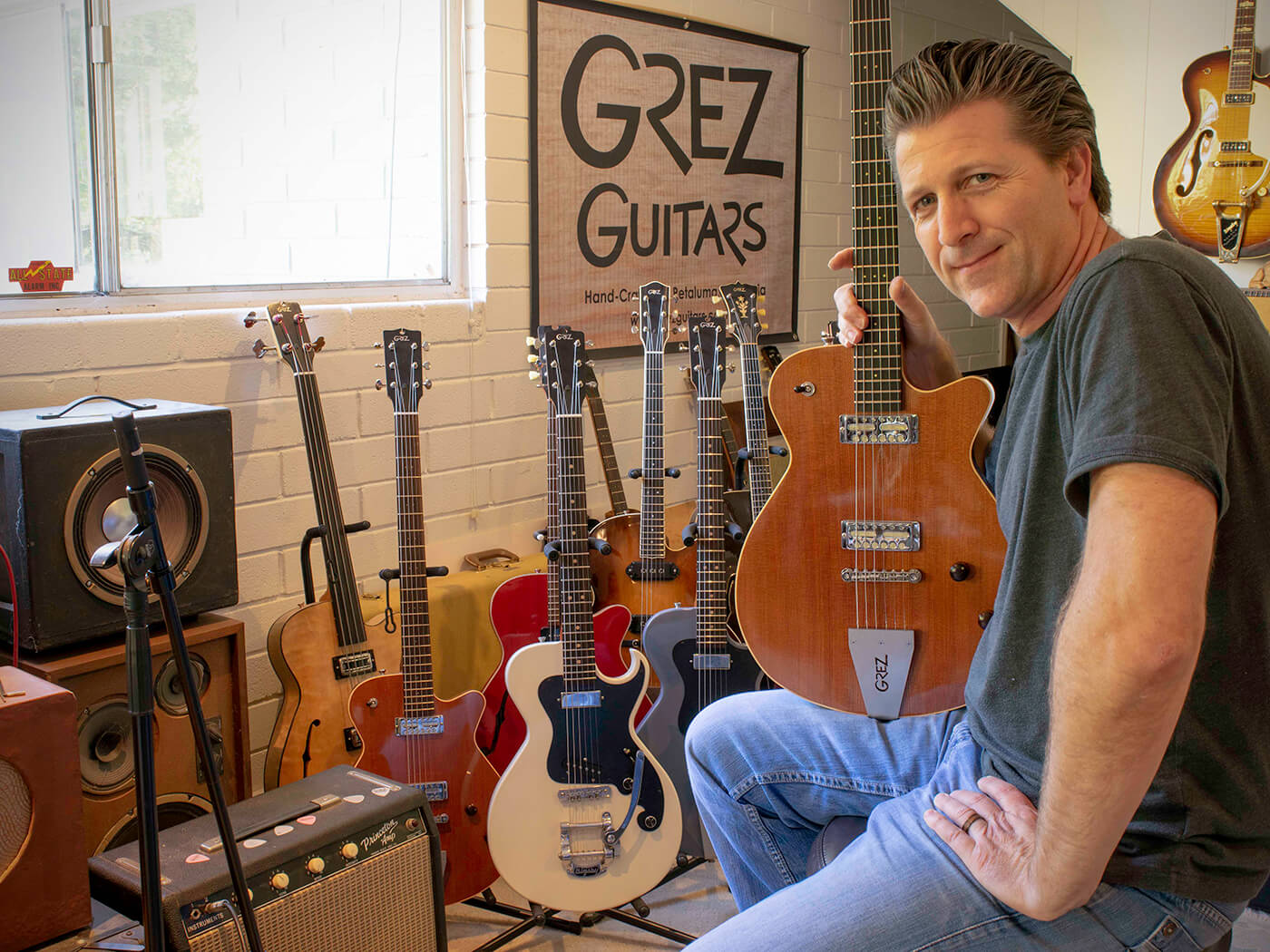 Barry Grzebik of Grez Guitars