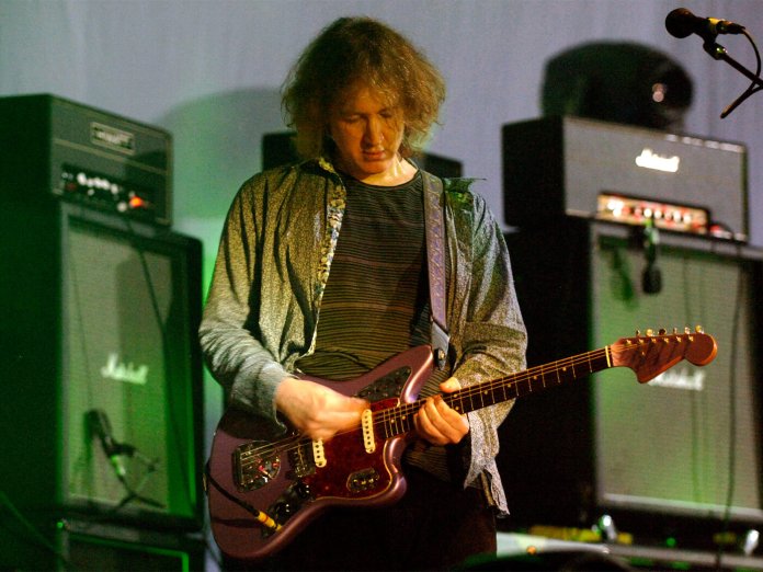 Kevin Shields onstage
