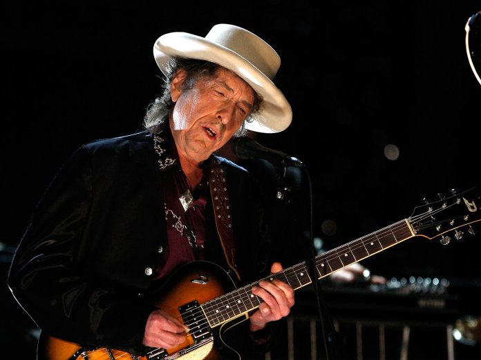 Bob Dylan onstage