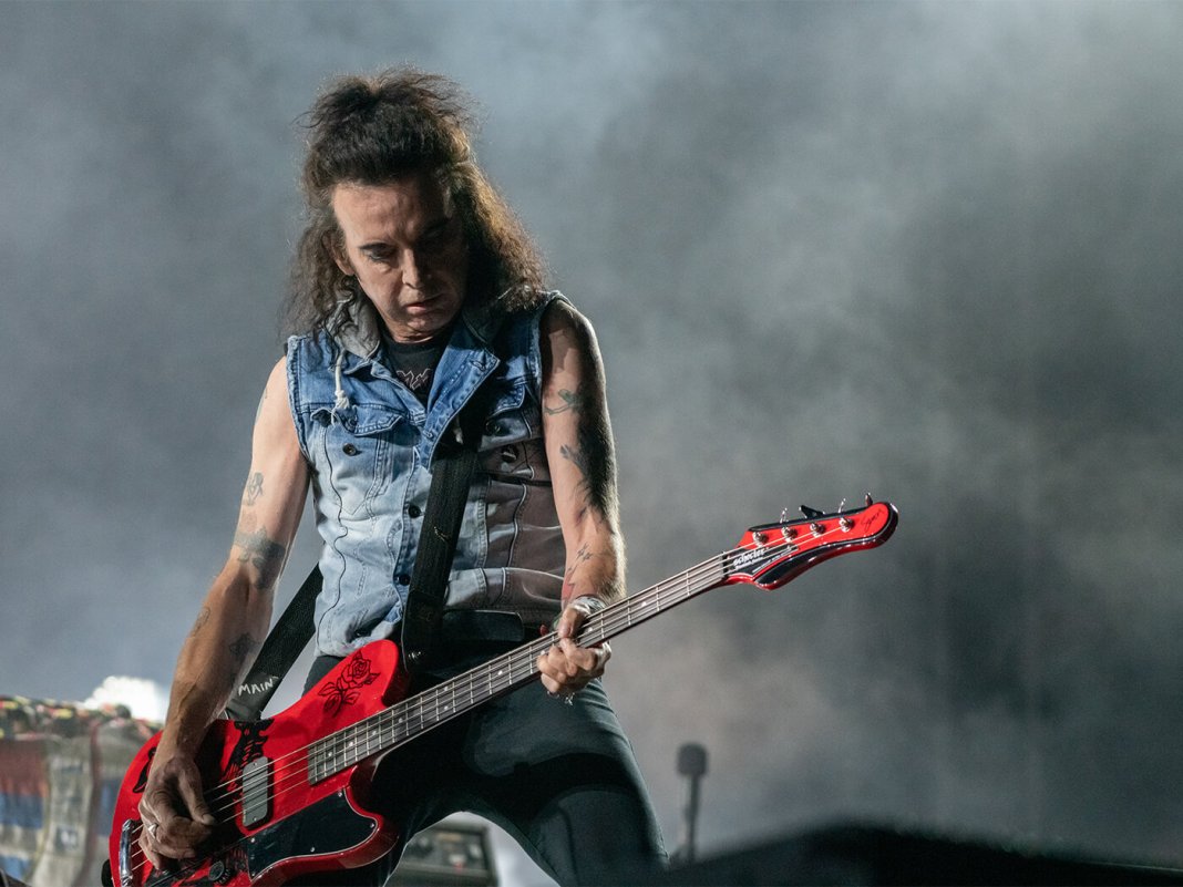 The Cure Bassist Simon Gallup Announces Departure From Band