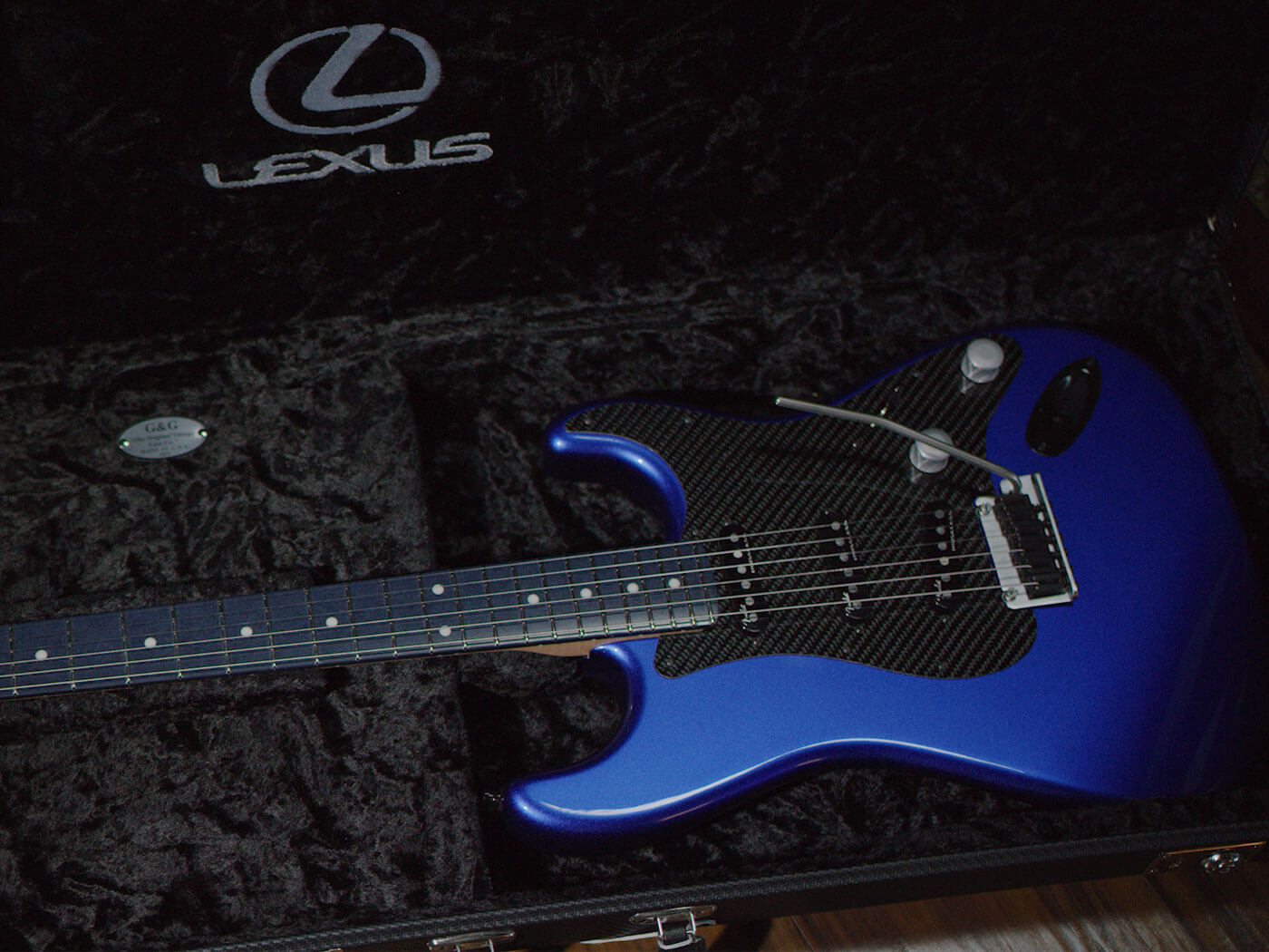 Lexus Fender Stratocaster