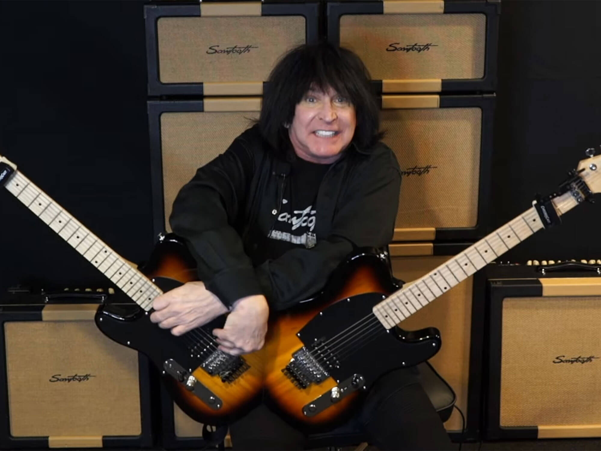 Michael Angelo Batio with his Double-Guitar