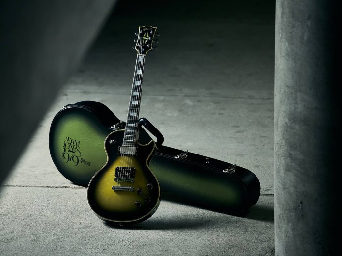 Adam Jones' Gibson Les Paul Custom in Silverburst Finish