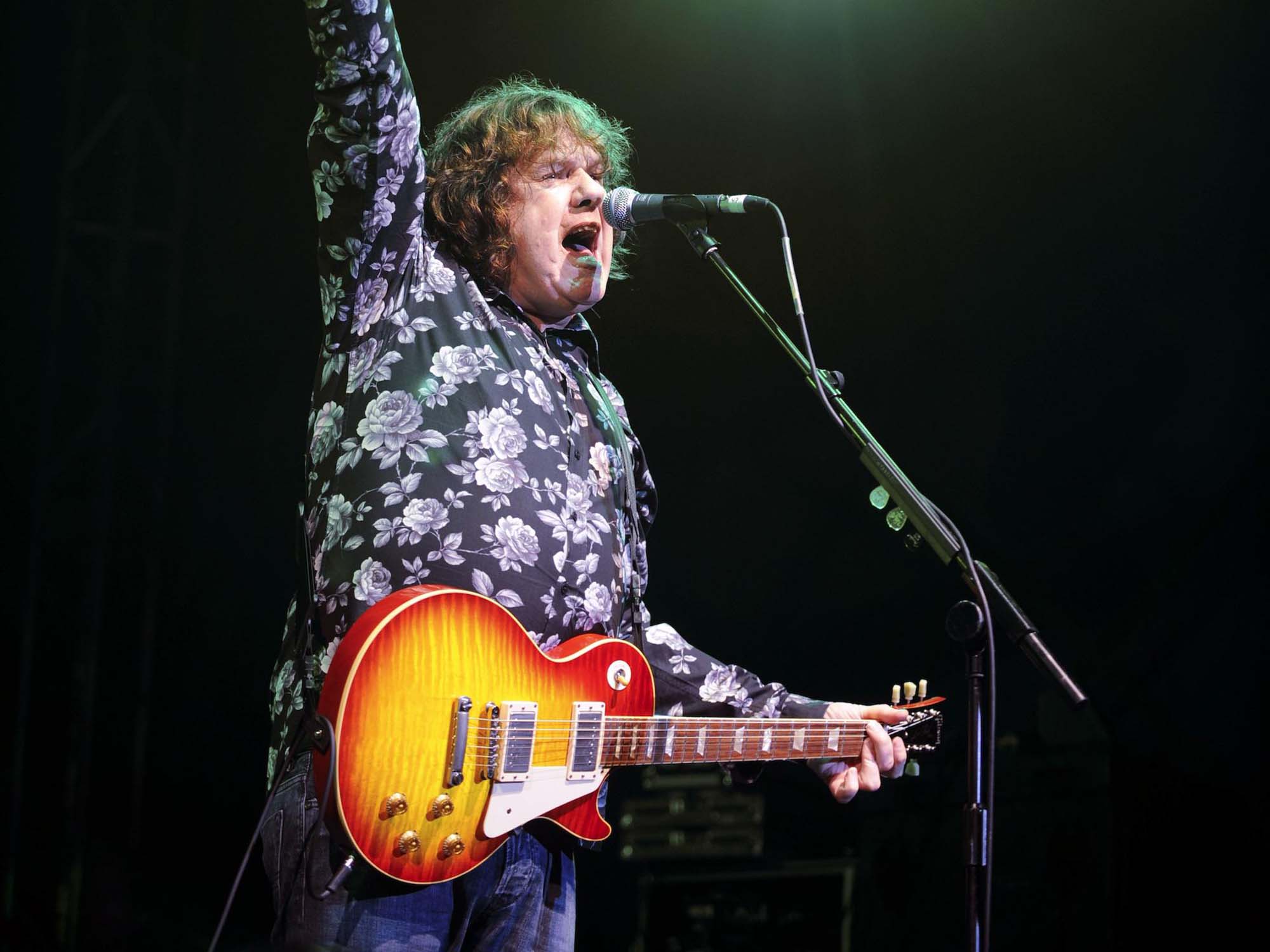kalligrafi manifestation At accelerere Blues rock legend Gary Moore's guitar collection is up for auction for the  third time