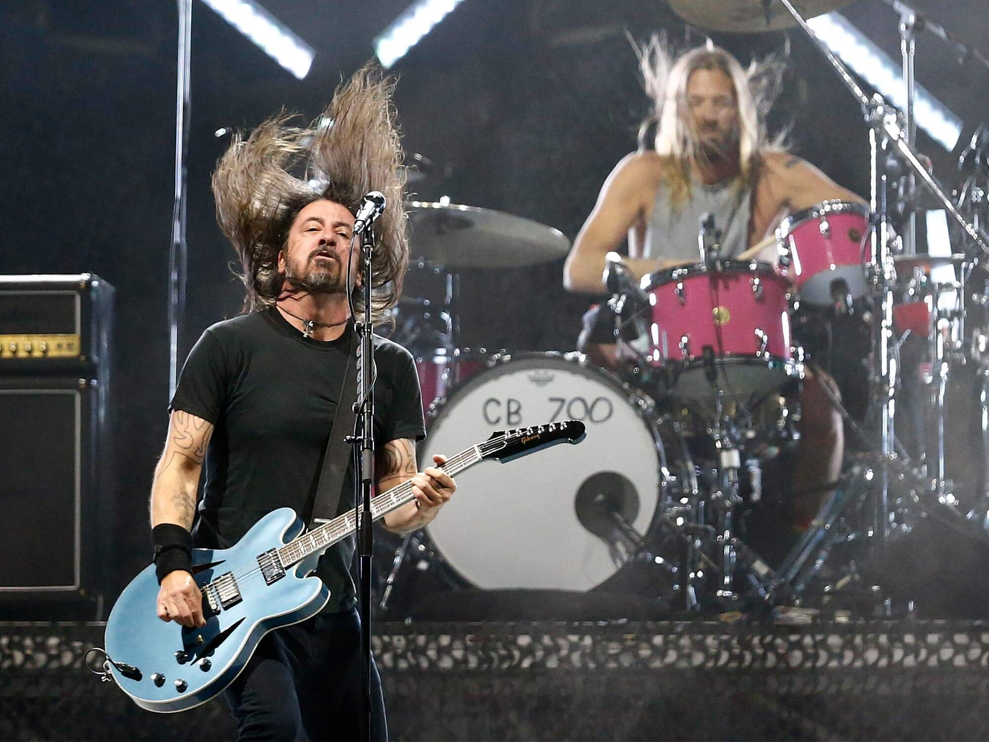 Dave Grohl and Taylor Hawkins of Foo Fighters