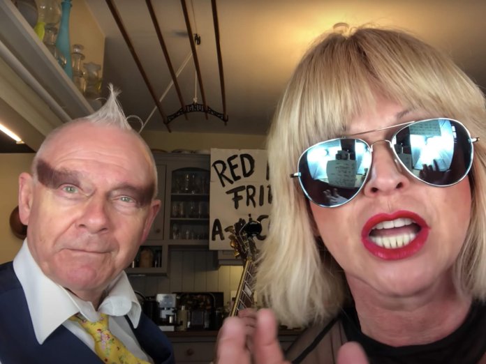 Robert Fripp and Toyah cover RHCP's 