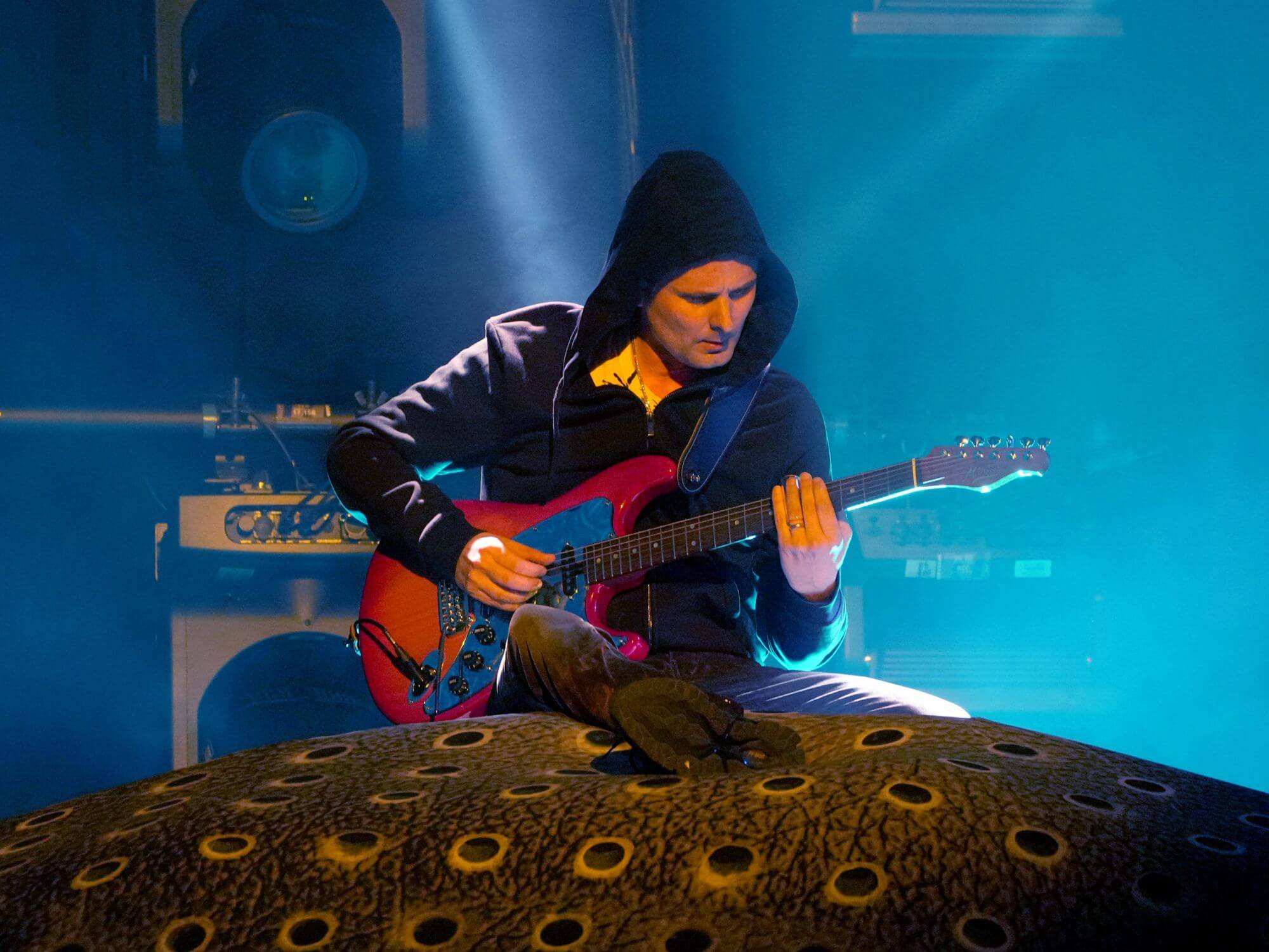 Matt Bellamy using Manson prototype during Muse's Will of The People tour