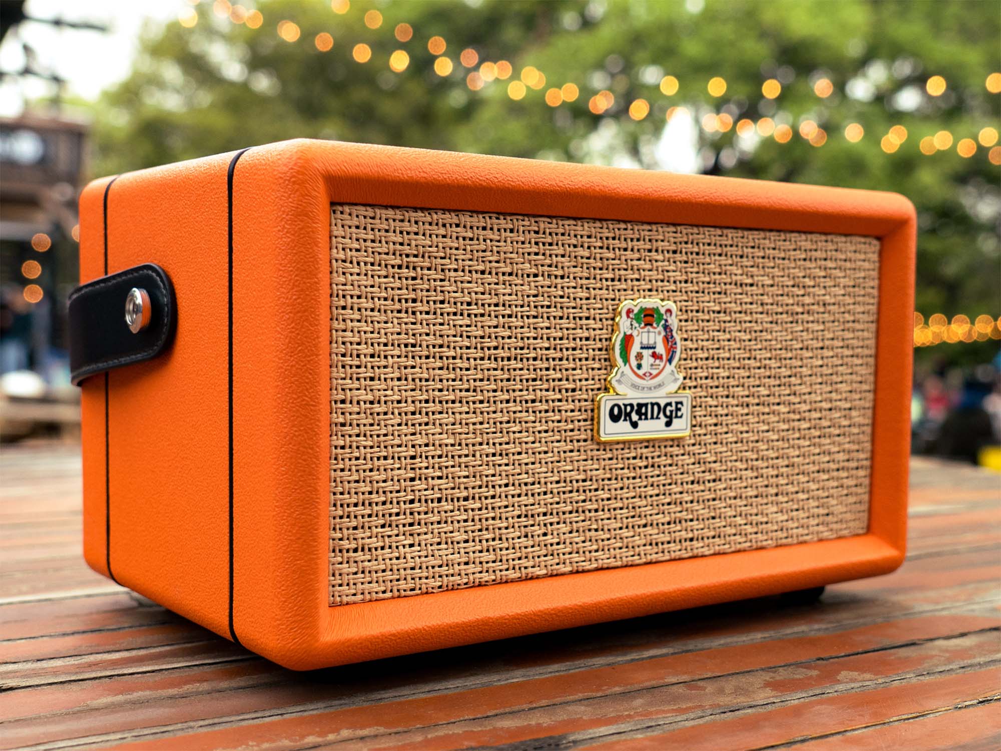 orange-amps-bluetooth-speaker@2000x1500