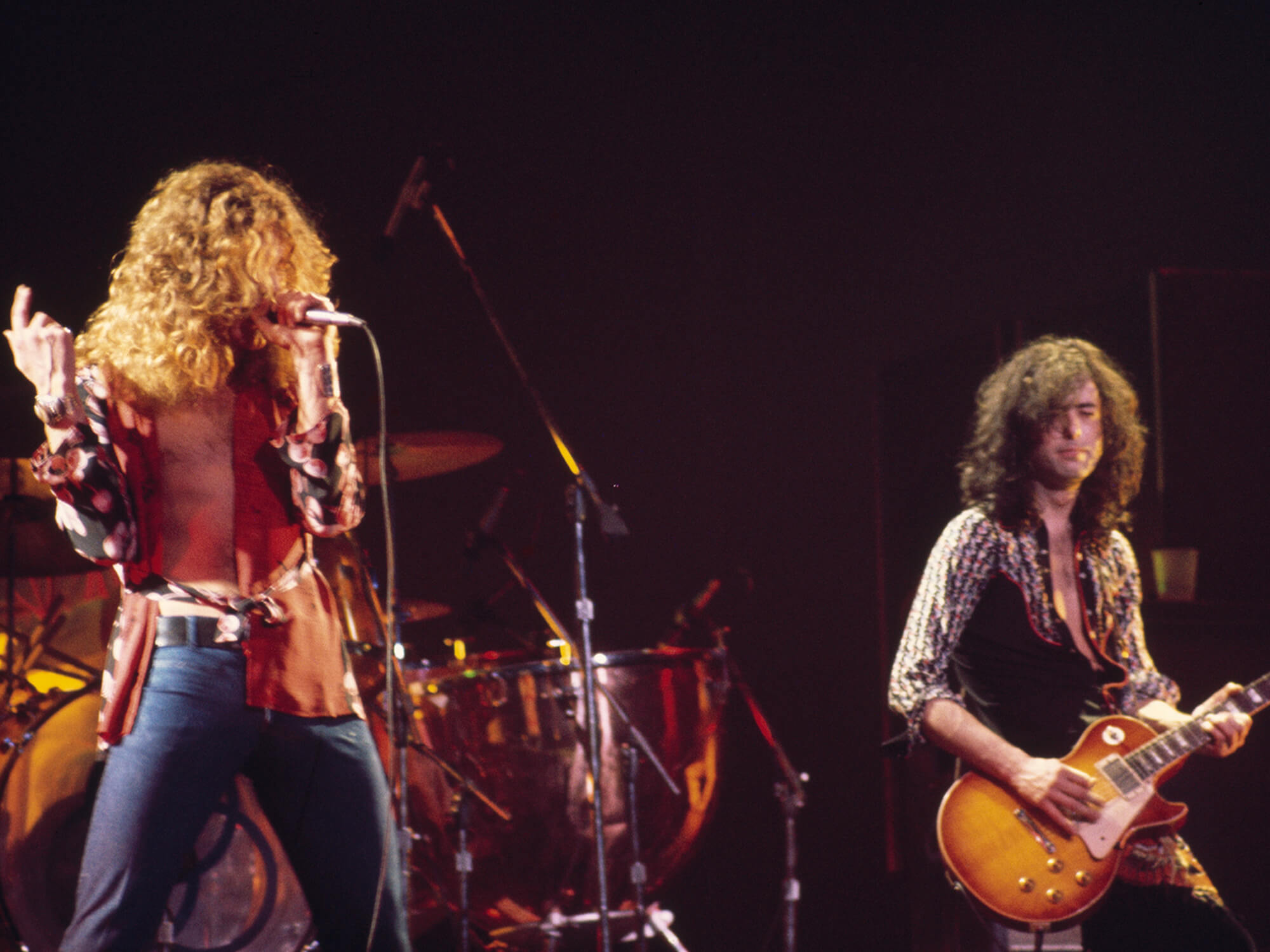 Robert Plant and Jimmy Page of Led Zeppelin onstage in 1975
