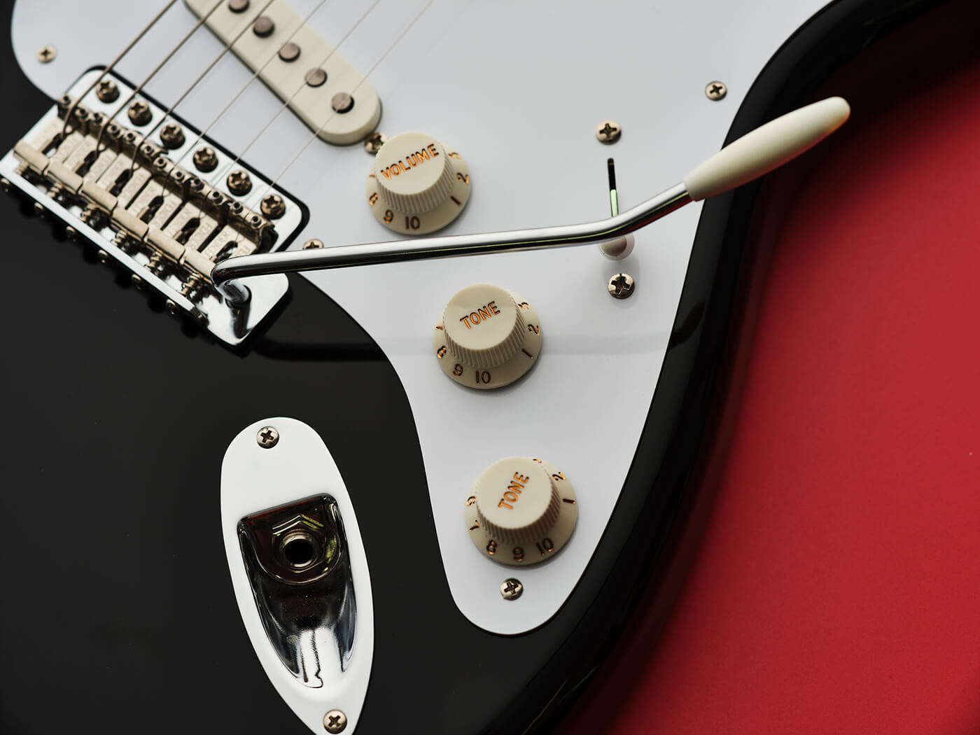 Fender Vintera II ’50s Stratocaster control knobs by Adam Gasson