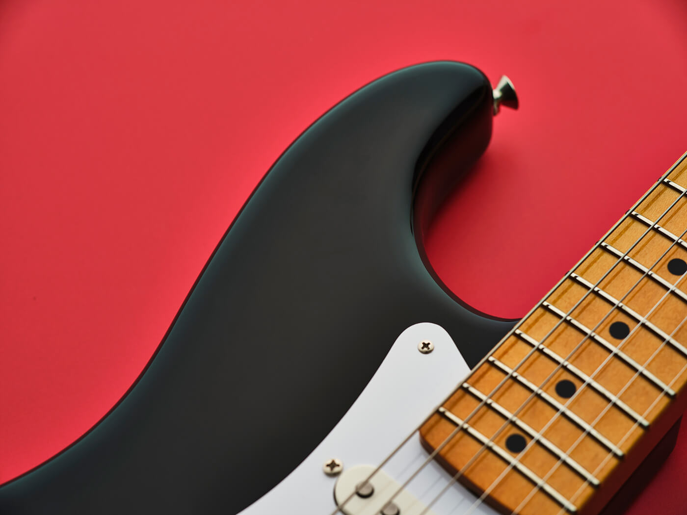 Fender Vintera II ’50s Stratocaster cutaway and strap button by Adam Gasson