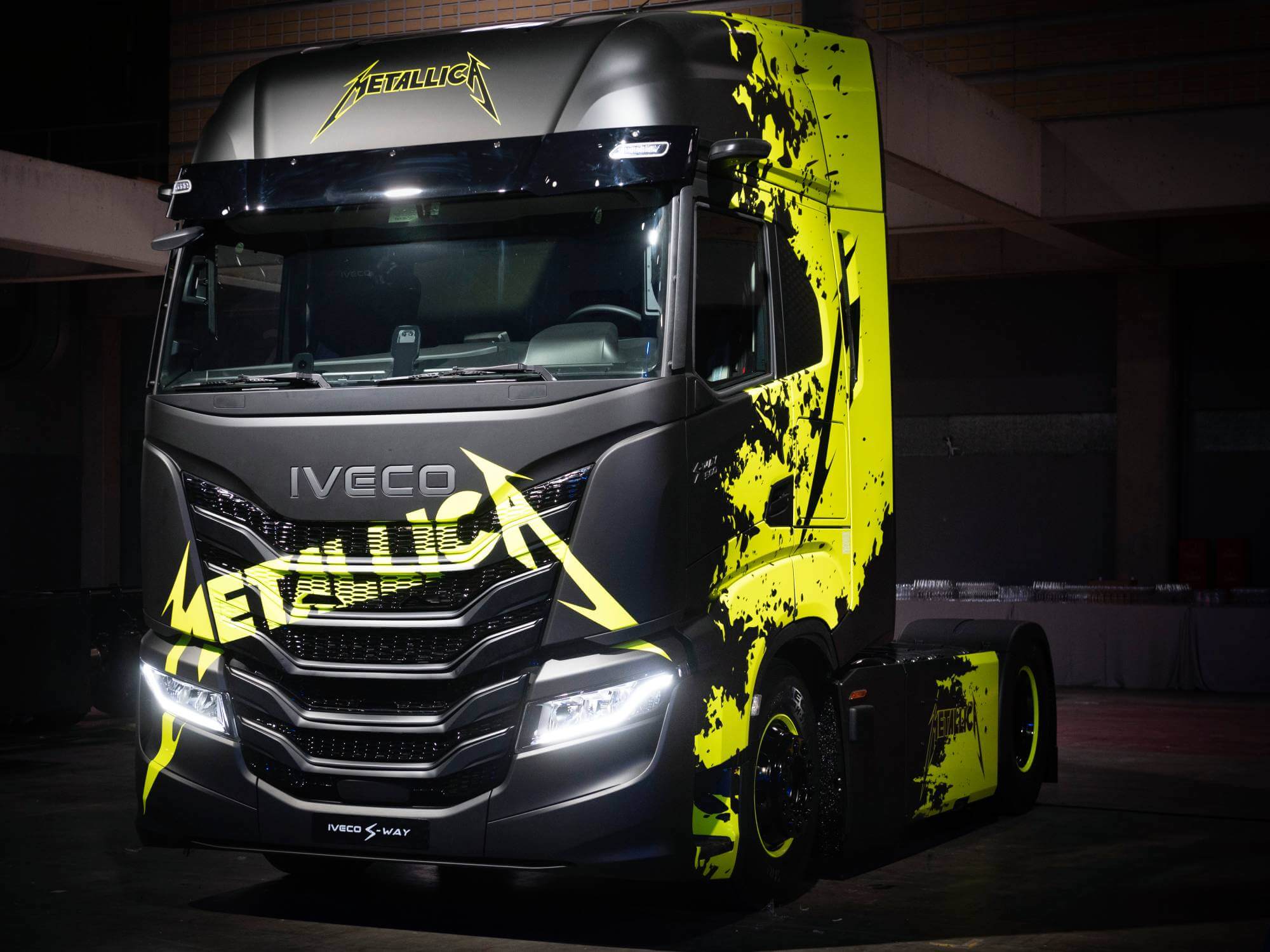 Iveco Metallica trucks