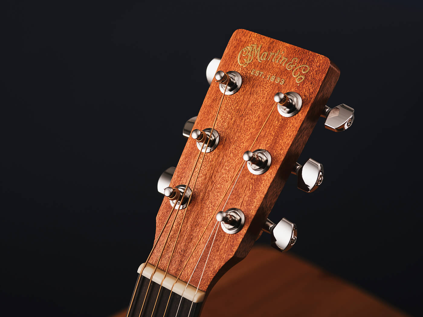 Headstock of Shawn Mendes’ signature Martin guitar, the 000JR-10E Shawn Mendes, photo by Adam Gasson