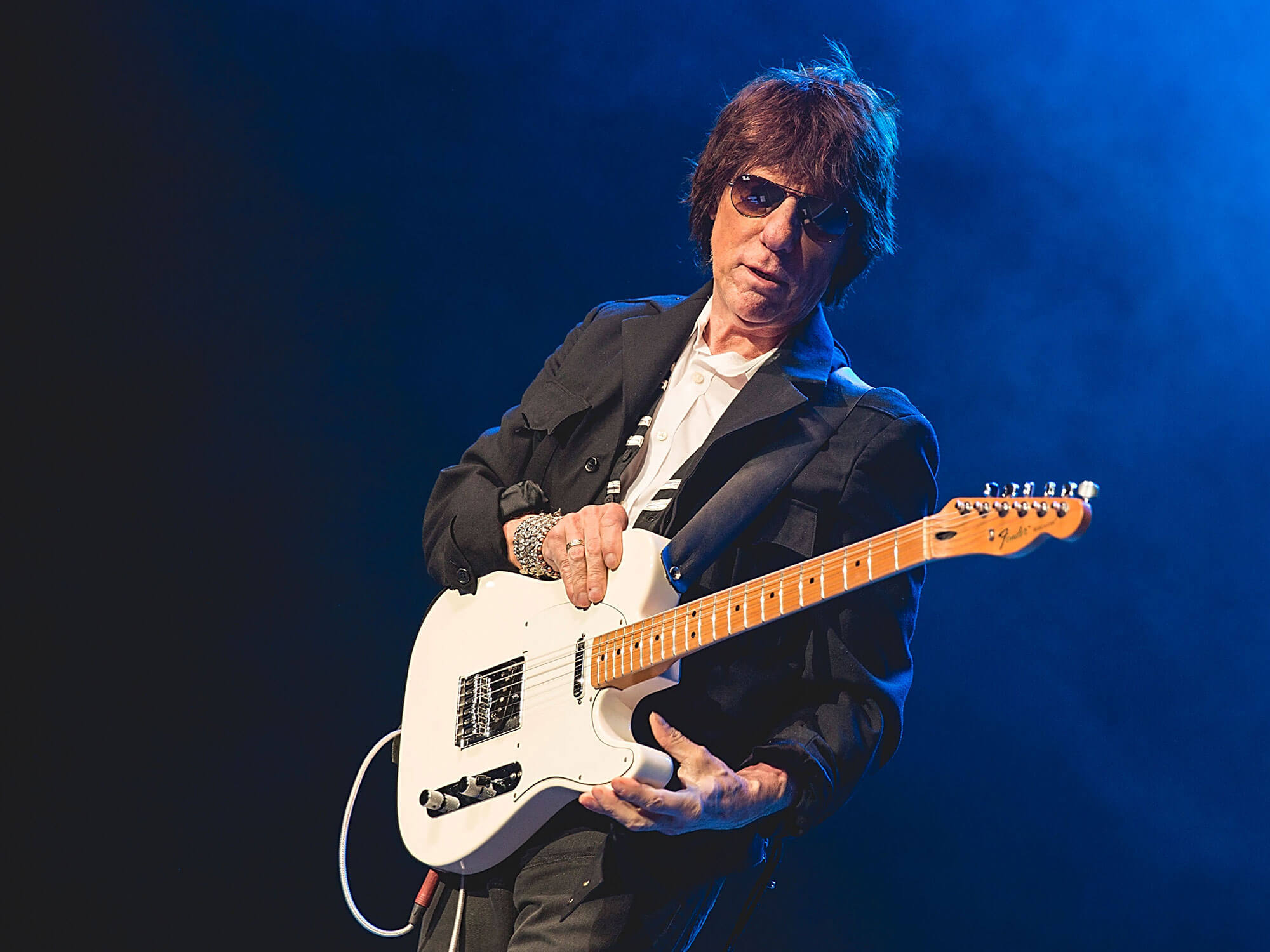 Jeff Beck performing live
