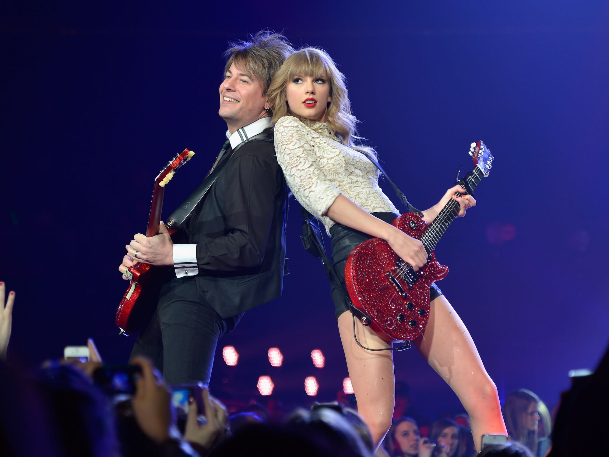 Taylor Swift Red Les Paul 