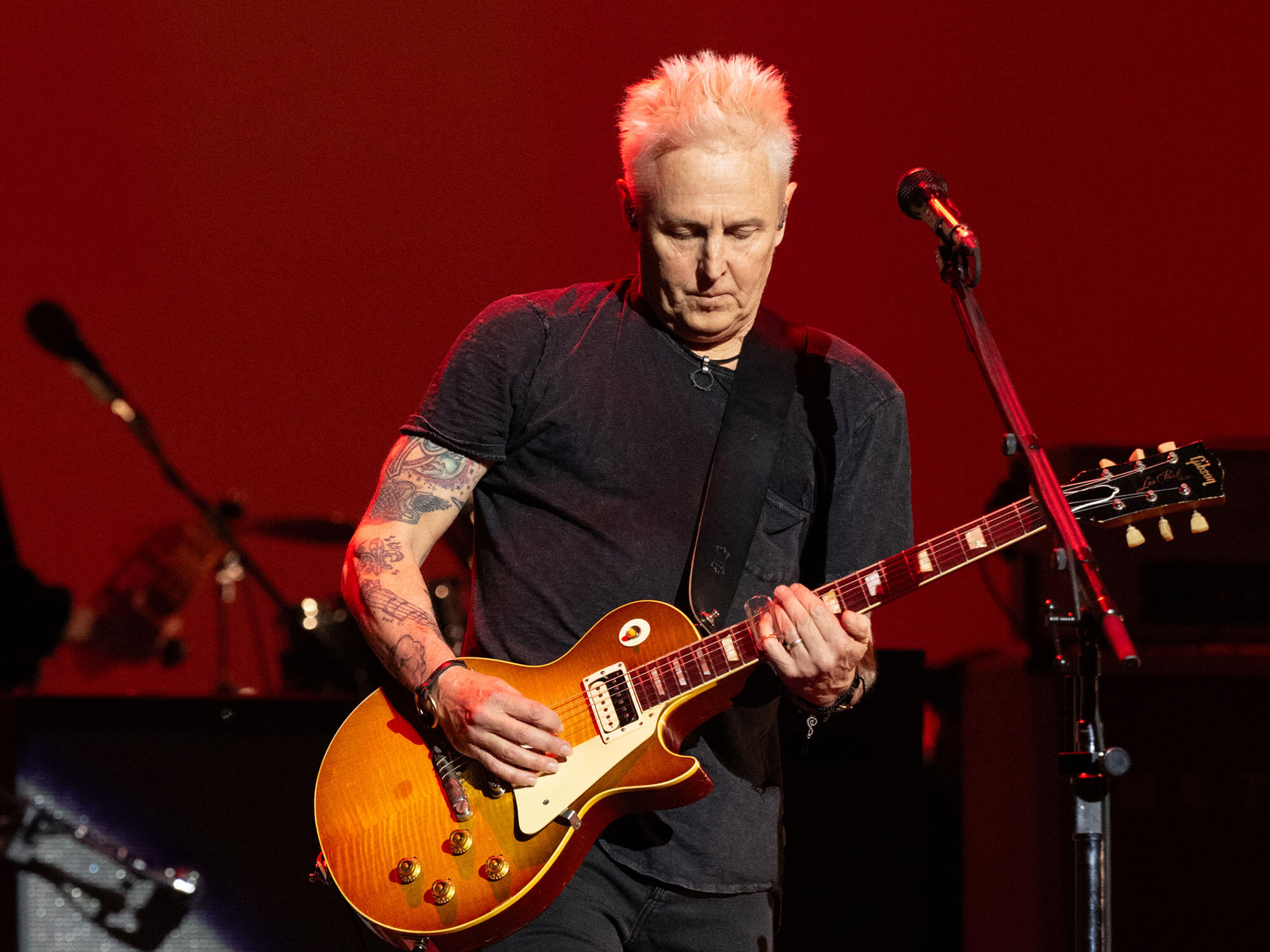 Mike McCready performing live at the Rogers Arena in Vancouver, Canada